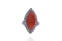 Anello con diamanti e corallo - Asta Preziosi Anello con diamanti e corallo - Asta Preziosi