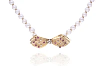 Collana di perle coltivate con diamanti e rubini - Asta Preziosi Collana di perle coltivate con diamanti e rubini - Asta Preziosi