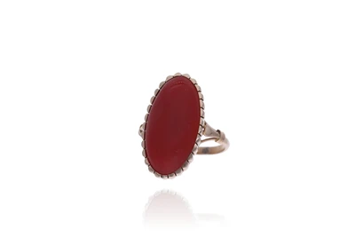 Anello con corallo - Asta Preziosi