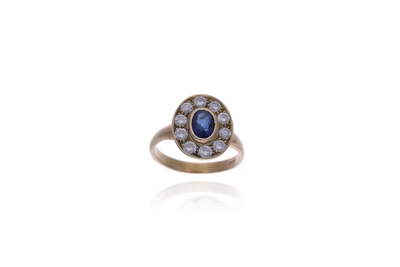 Anello con diamanti e zaffiro - Asta Preziosi Anello con diamanti e zaffiro - Asta Preziosi