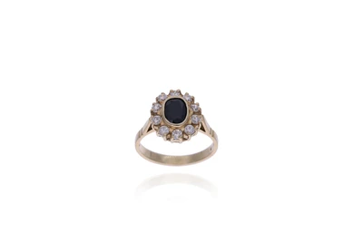 Anello con zaffiro e pietre - Asta Preziosi