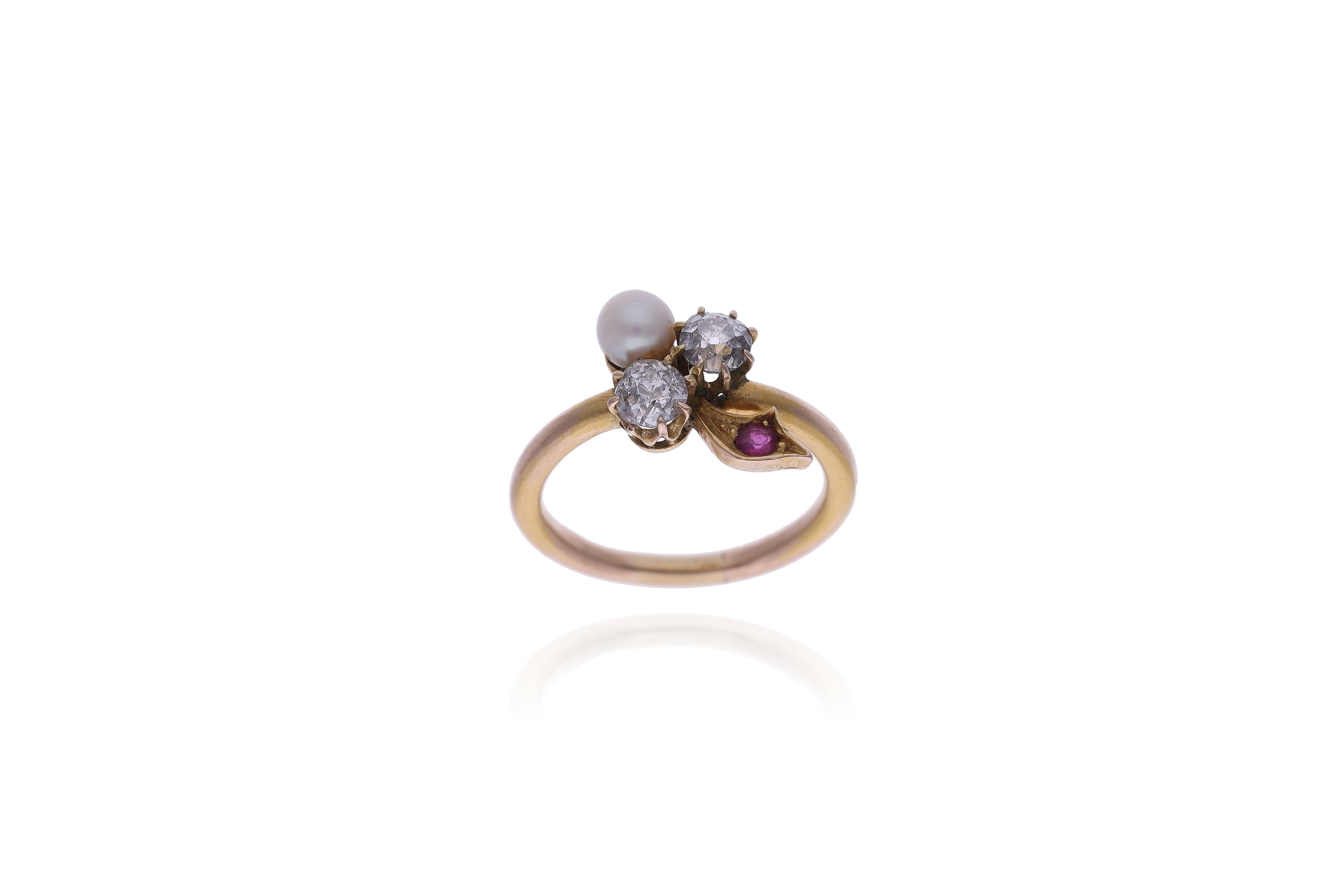Anello con diamanti, perla coltivata e rubino - Asta Preziosi