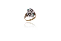 Anello con diamanti e smeraldi - Asta Preziosi