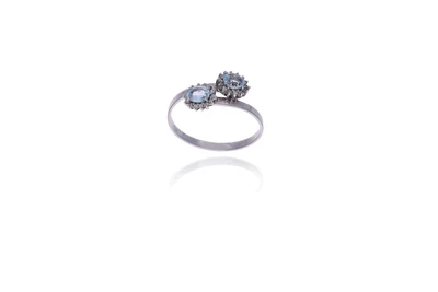 Anello con acquemarine e diamanti - Asta Preziosi
