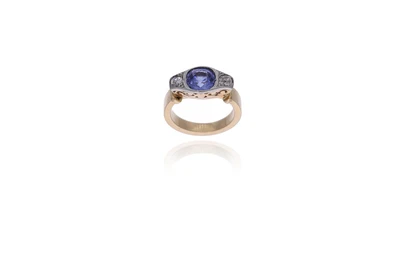 Anello con diamanti e pietra - Asta Preziosi Anello con diamanti e pietra - Asta Preziosi