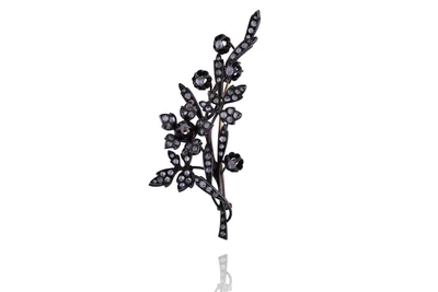 Spilla con diamanti - Asta Preziosi Spilla con diamanti - Asta Preziosi