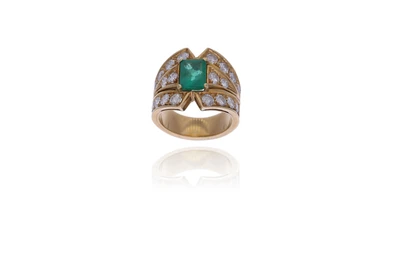 Anello con diamanti e pietra - Asta Preziosi