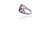 Anello con diamanti e pietra - Asta Preziosi