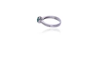 Anello con diamanti e smeraldo - Asta Preziosi