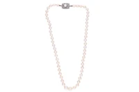 Collana di perle coltivate con diamanti - Asta Preziosi
