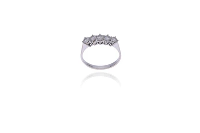 Anello con diamanti - Asta Preziosi