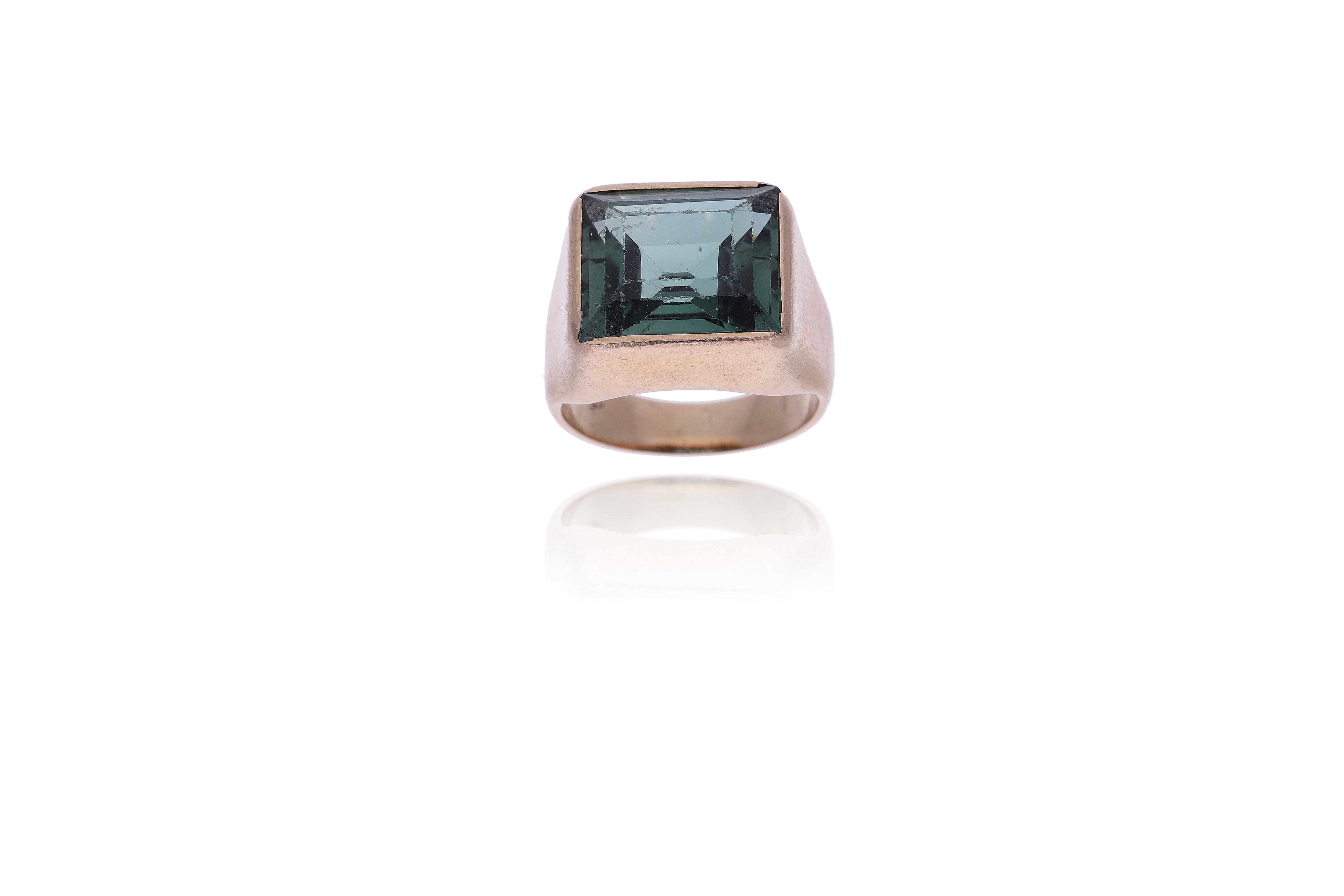 Anello con pietra - Asta Preziosi