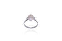 Anello con perla coltivata e diamanti - Asta Preziosi Online Anello con perla coltivata e diamanti - Asta Preziosi Online