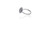 Anello con diamanti e zaffiro - Asta Preziosi Online Anello con diamanti e zaffiro - Asta Preziosi Online