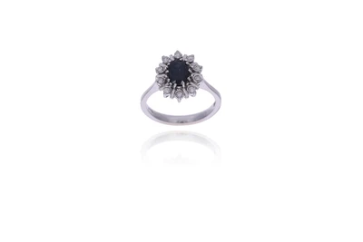 Anello con diamanti e zaffiro - Asta Preziosi Online Anello con diamanti e zaffiro - Asta Preziosi Online