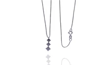 Collana con pendente con diamanti - Asta Preziosi Online Collana con pendente con diamanti - Asta Preziosi Online