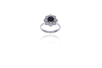Anello con zaffiro e diamanti - Asta Preziosi Online