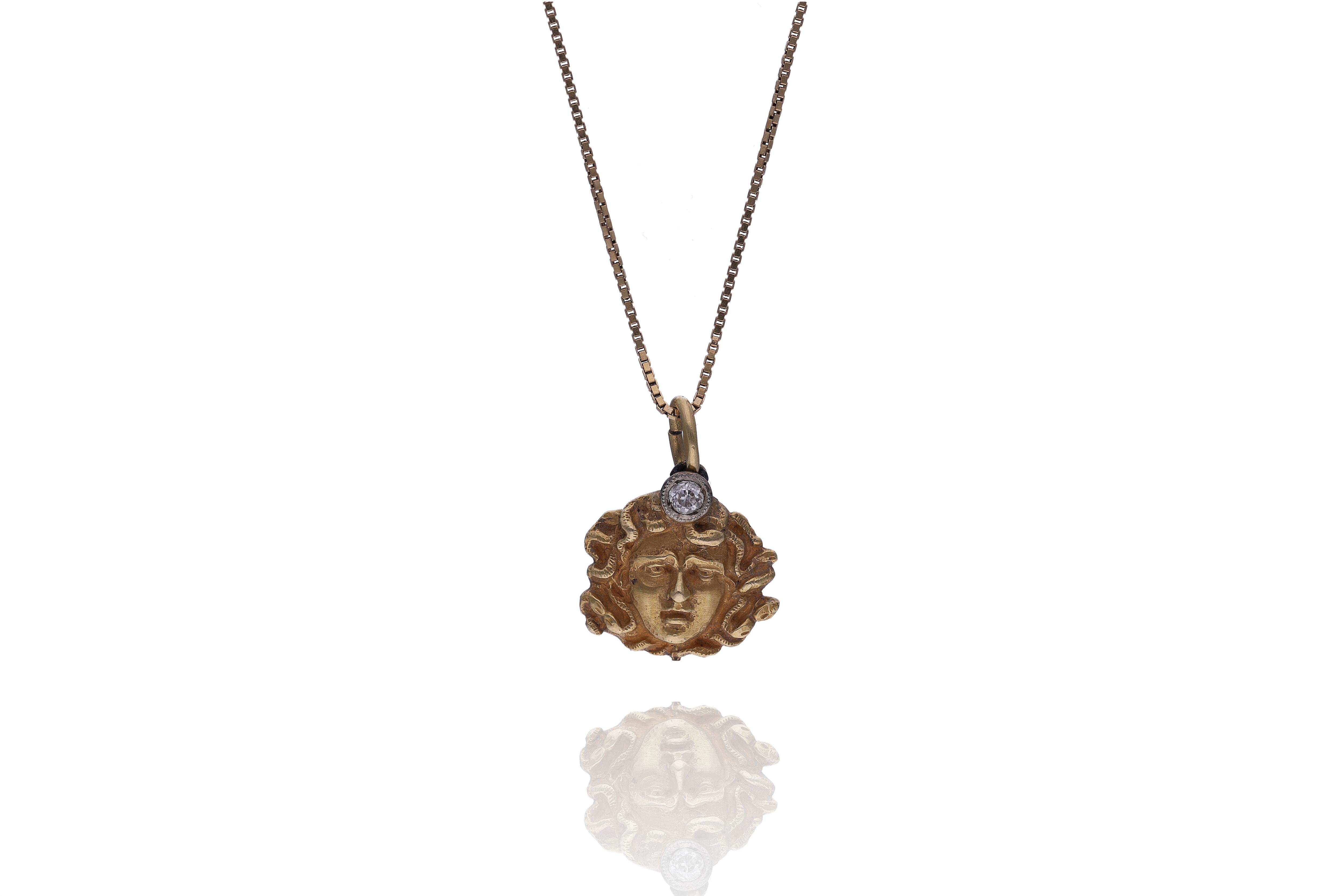 Collana con ciondolo con diamante - Asta Preziosi Online