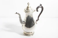 Caffettiera in argento - Asta Preziosi Online Caffettiera in argento - Asta Preziosi Online