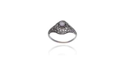 Anello con diamante - Asta Preziosi Online Anello con diamante - Asta Preziosi Online