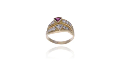 Anello con rubino e diamanti - Asta Preziosi Online Anello con rubino e diamanti - Asta Preziosi Online