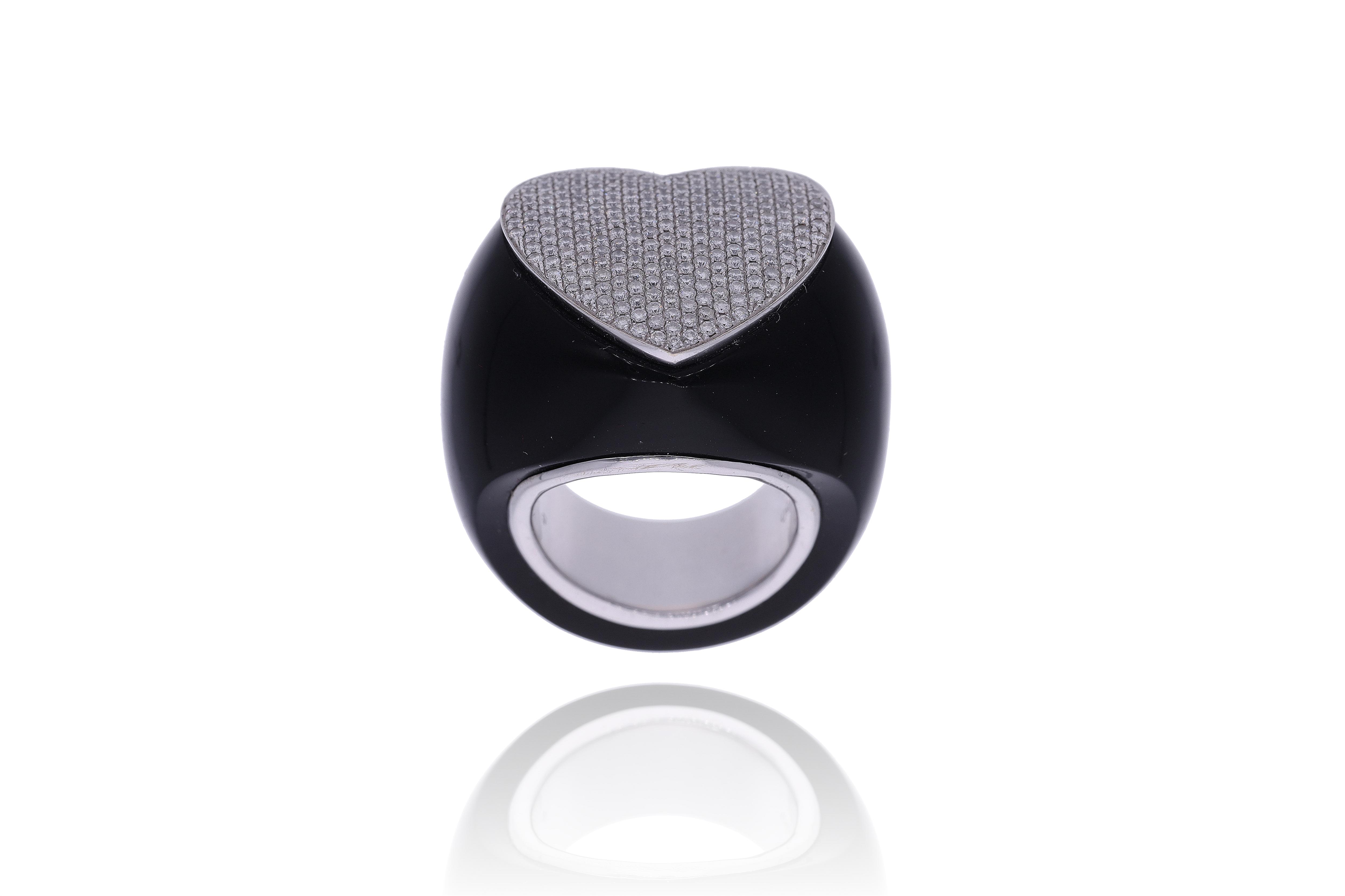 Anello con diamanti e pietra - Asta Preziosi Online