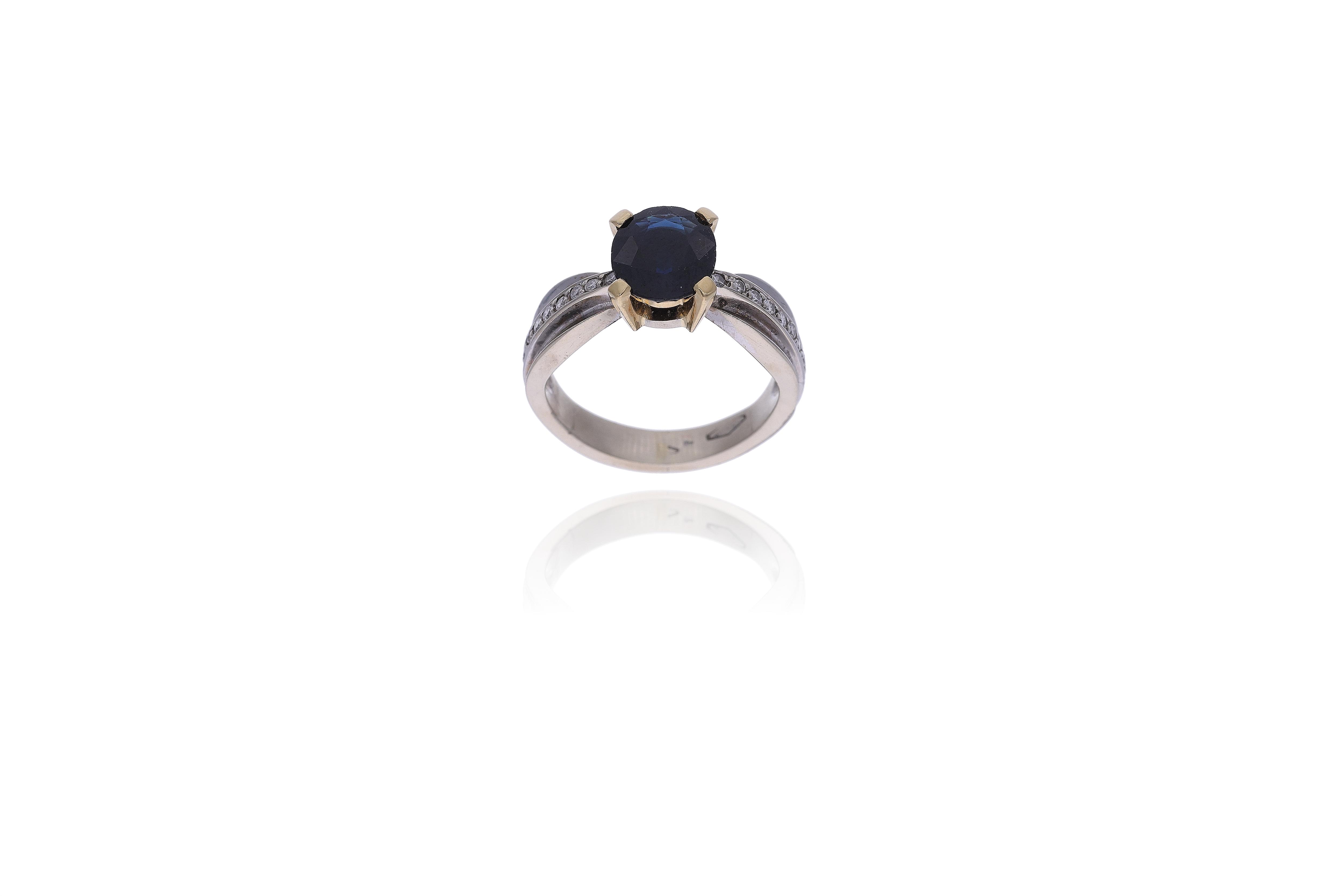 Anello con diamanti e zaffiro - Asta Preziosi Online