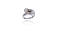 Anello con perle coltivate e diamanti - Asta Preziosi Online Anello con perle coltivate e diamanti - Asta Preziosi Online