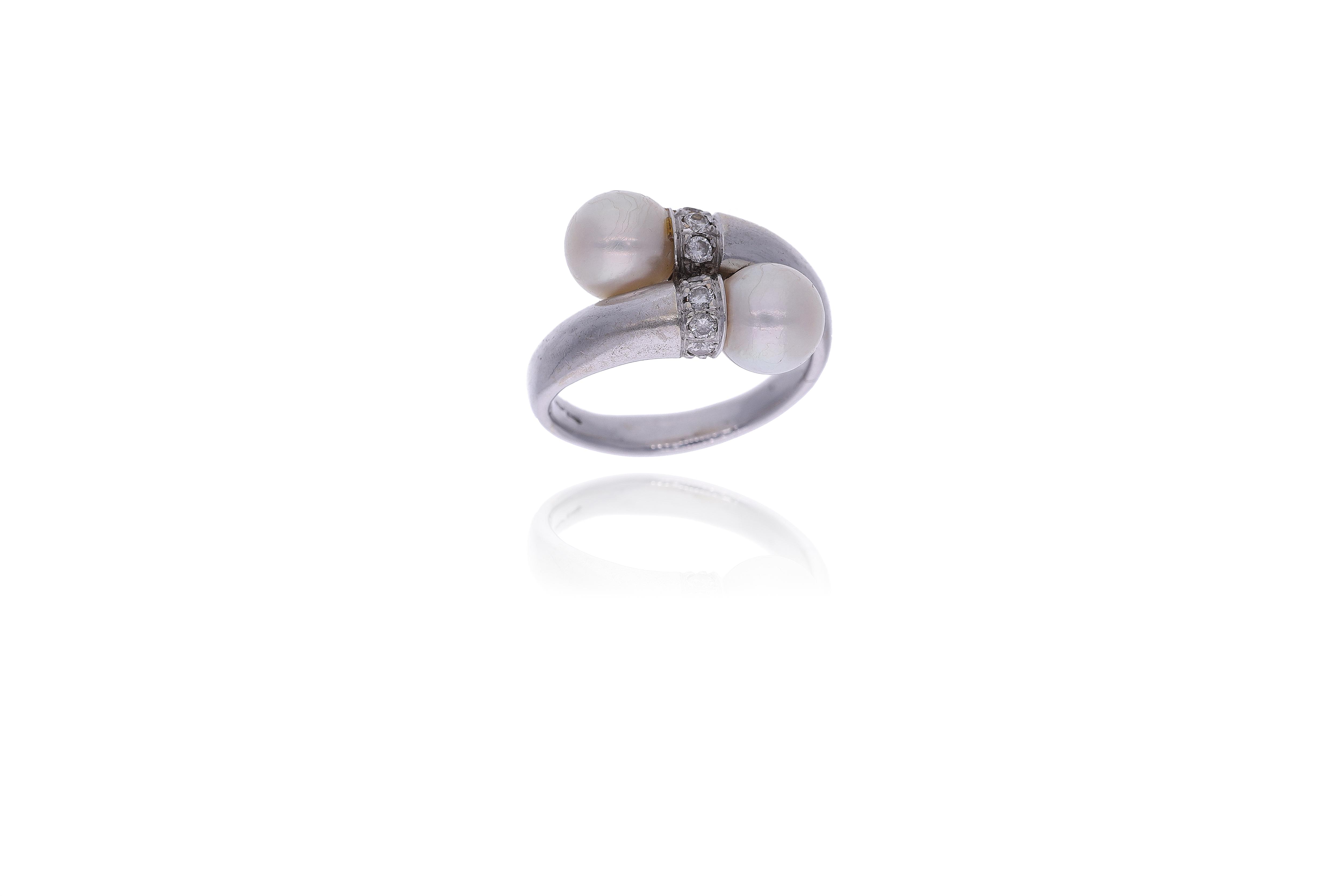 Anello con perle coltivate e diamanti - Asta Preziosi Online