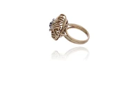 Anello con diamanti e zaffiro - Asta Preziosi Online Anello con diamanti e zaffiro - Asta Preziosi Online