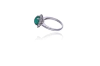 Anello con smeraldo e diamanti - Asta Preziosi Online Anello con smeraldo e diamanti - Asta Preziosi Online