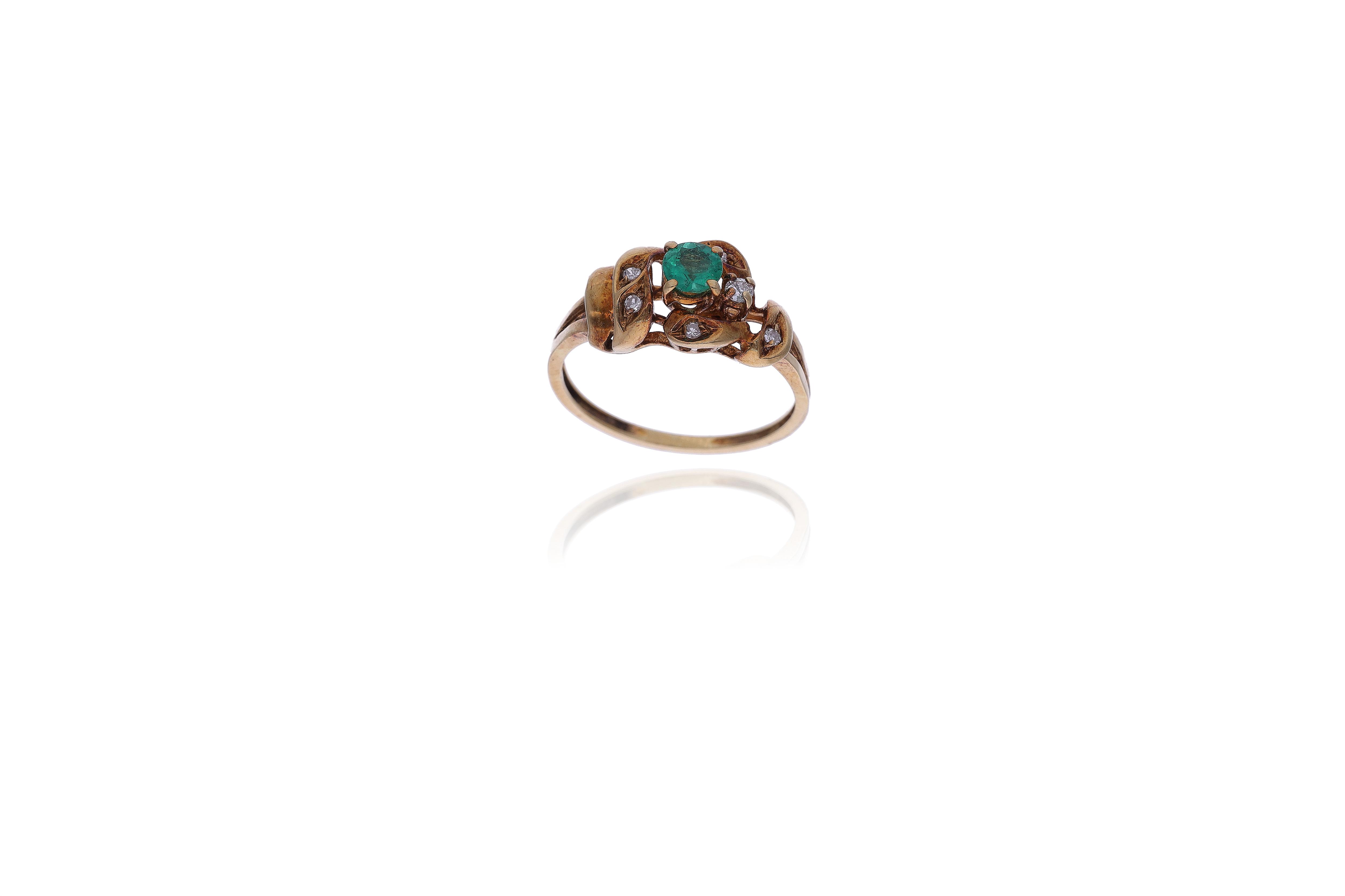 Anello con smeraldo e diamanti - Asta Preziosi Online