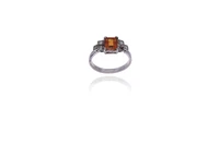 Anello con quarzo e diamanti - Asta Preziosi Online Anello con quarzo e diamanti - Asta Preziosi Online