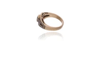 Anello con smeraldo e diamanti - Asta Preziosi Online Anello con smeraldo e diamanti - Asta Preziosi Online
