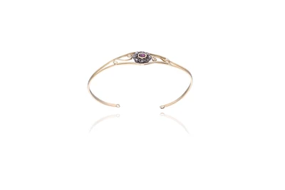 Bracciale con diamanti e rubino - Asta Preziosi Online Bracciale con diamanti e rubino - Asta Preziosi Online