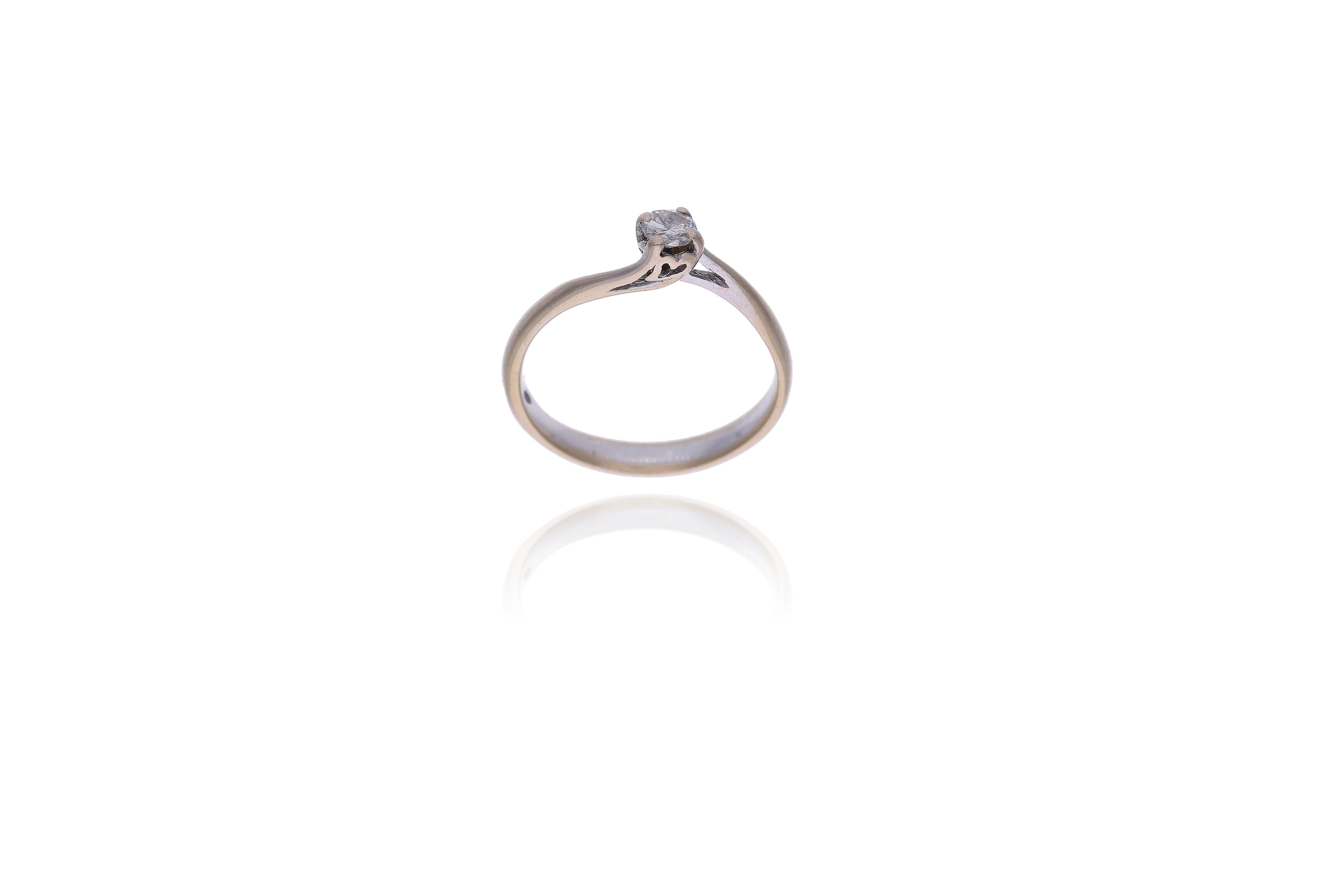 Anello con diamante - Asta Preziosi Online