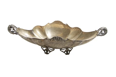 Centro realizzato in argento - Asta Preziosi Online