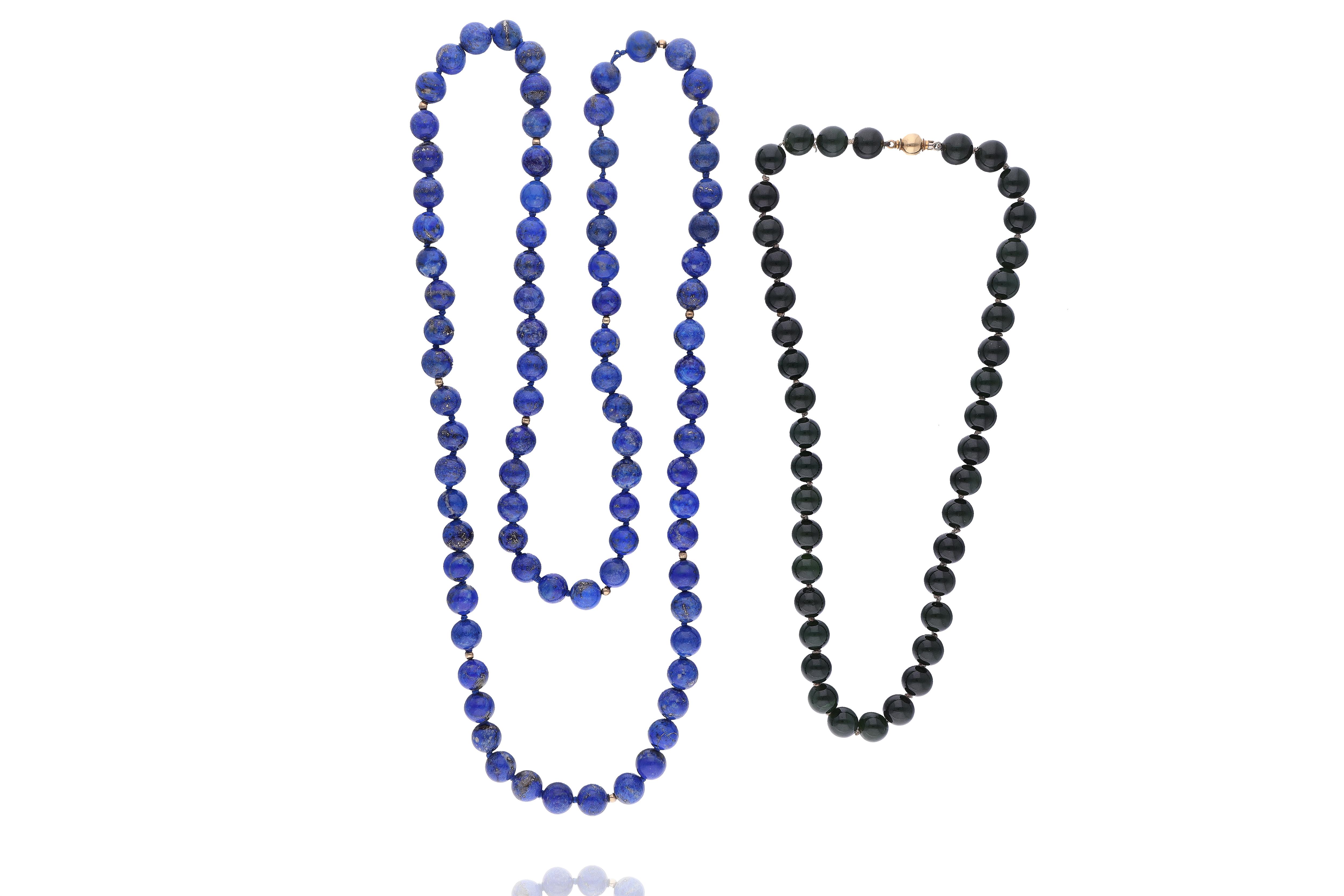 Due collane con lapislazzuli e giada nefrite - Asta Preziosi Online