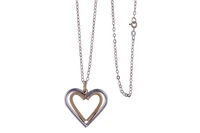 Collana e ciondolo in oro - Asta Preziosi Online