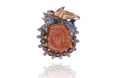 Spilla con corallo, zaffiri e diamanti - Asta Preziosi Online