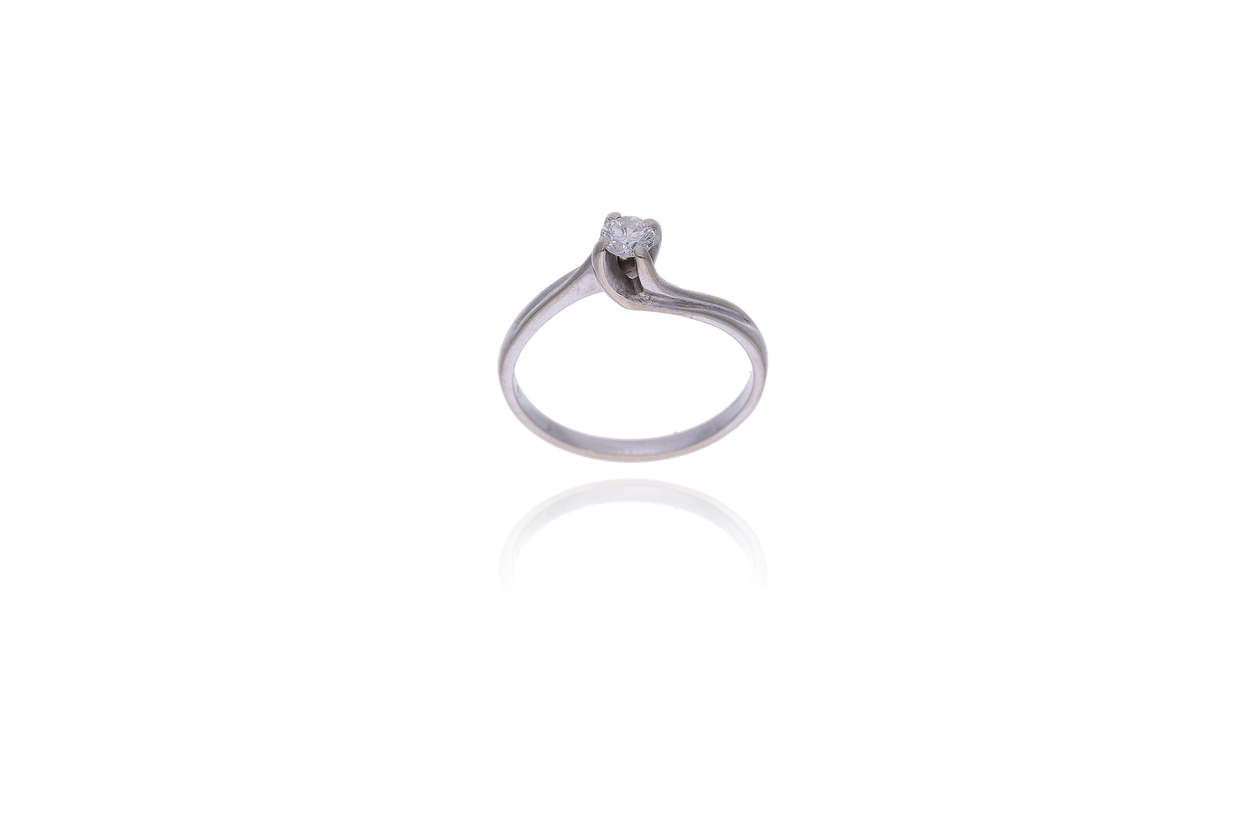 Anello con diamante - Asta Preziosi Online