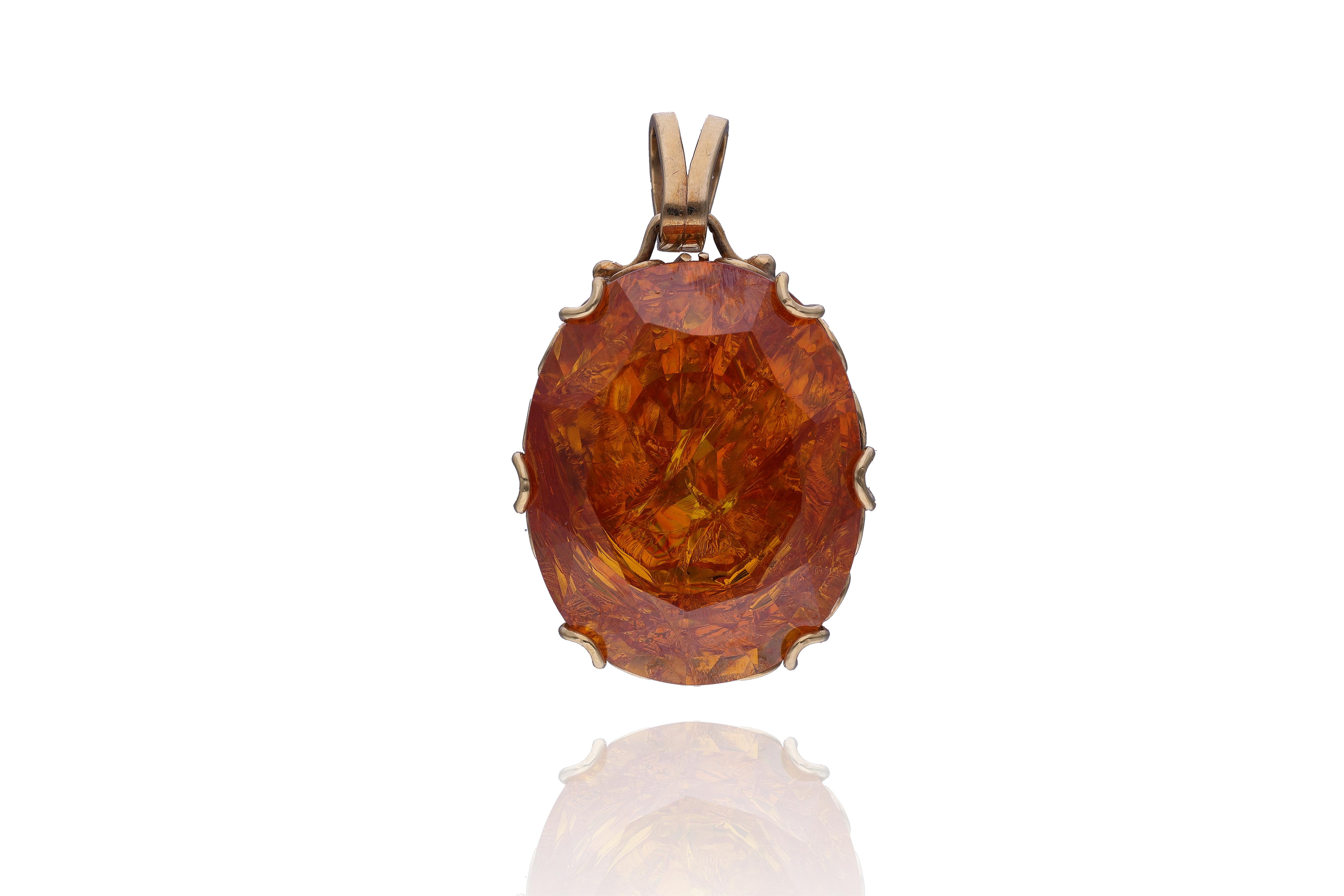 Ciondolo con pietra - Asta Preziosi Online