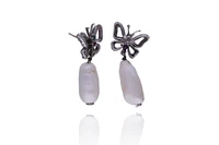 Orecchini con perle coltivate, rubini, smeraldi e diamanti - Asta Preziosi Online