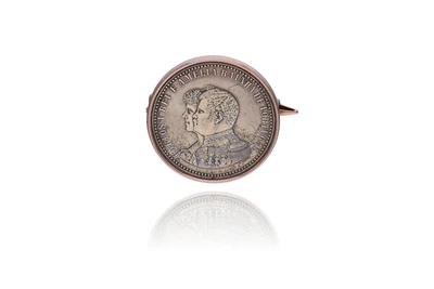 Spilla con moneta - Asta Preziosi Online