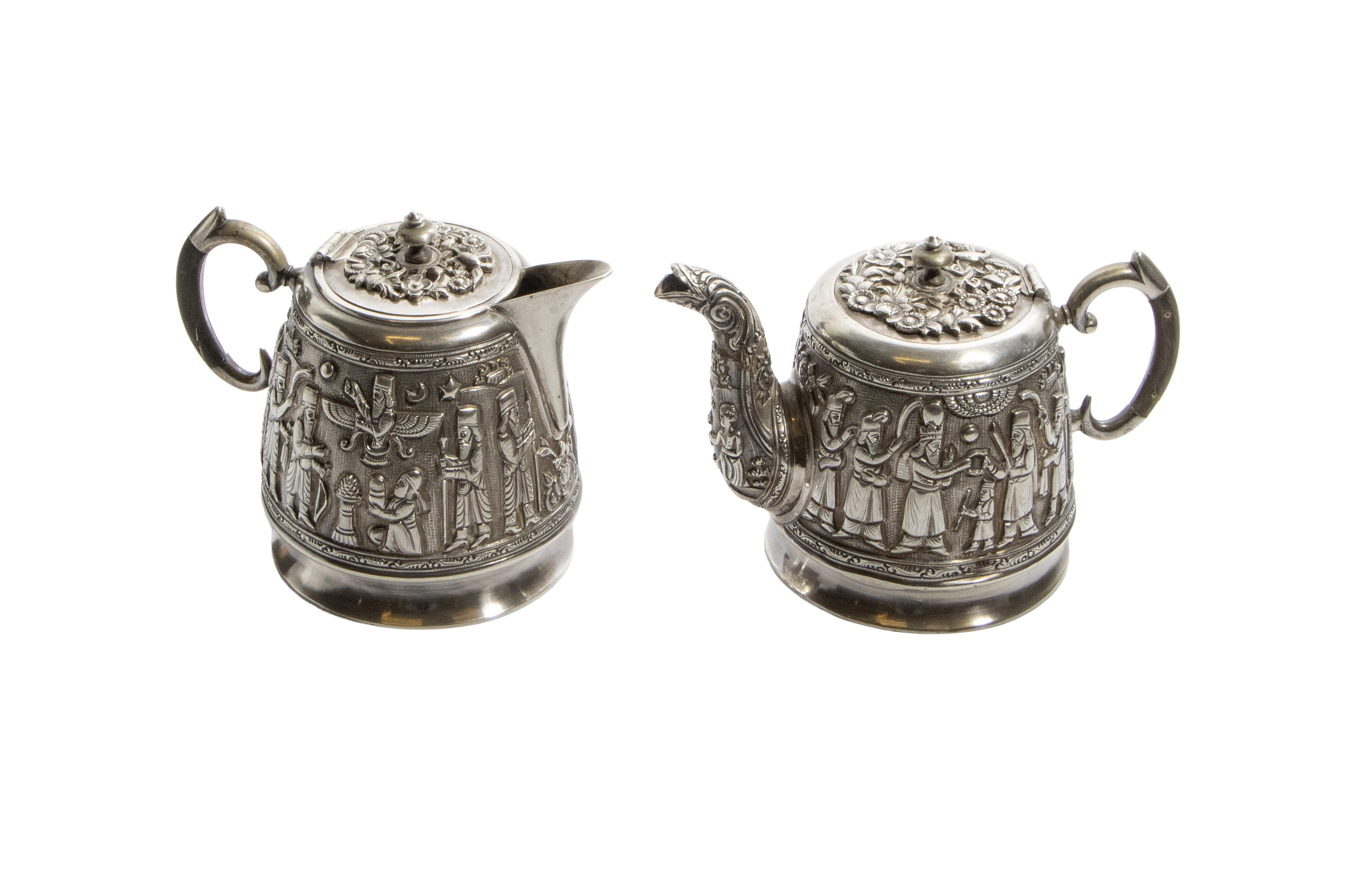 Due teiere in argento - Asta Preziosi Online