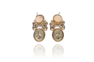 Orecchini in oro - Asta Preziosi Online
