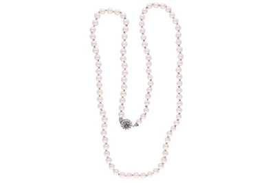 Collana di perle coltivate con zaffiri - Asta Preziosi Online