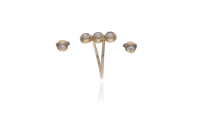 Anello e orecchini con diamanti - Asta Preziosi Online