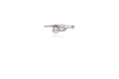 Spilla con perle coltivate e diamanti - Asta Preziosi Online