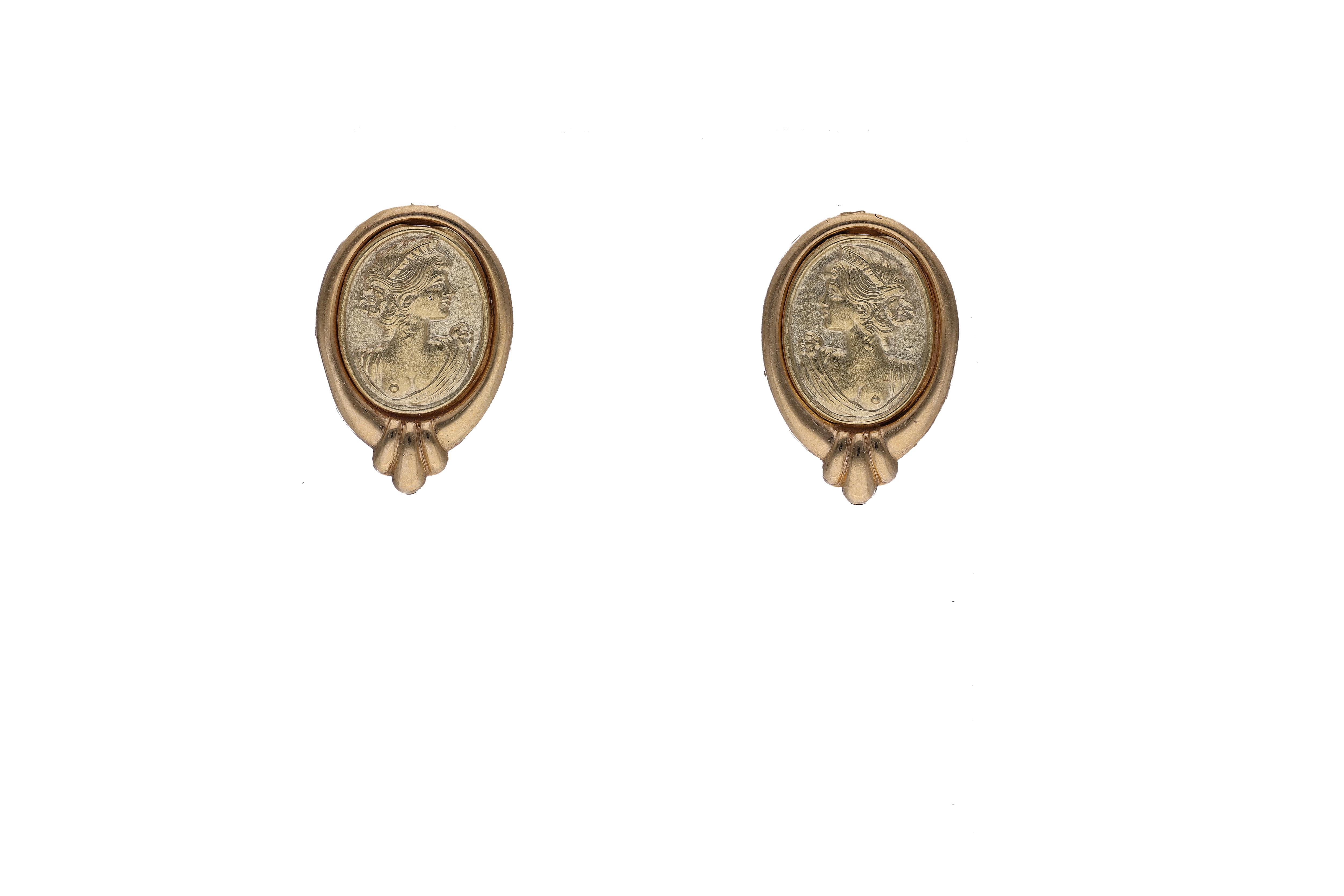 Orecchini in oro - Asta Preziosi Online